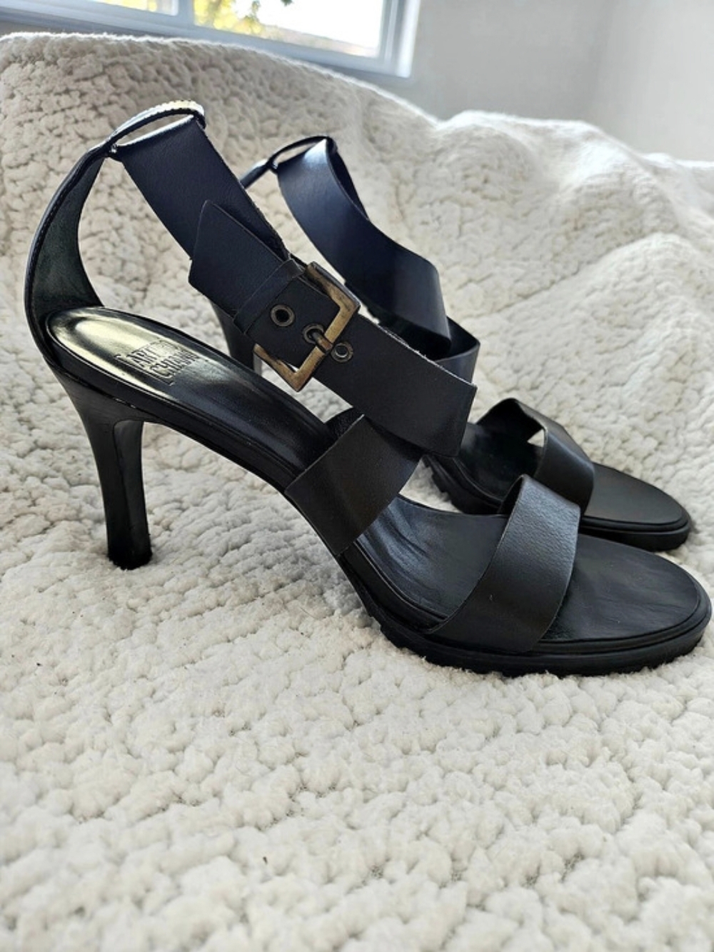 Vintage Leather Arturo Chiang Black Strappy Heeled Sandals 7 1/2